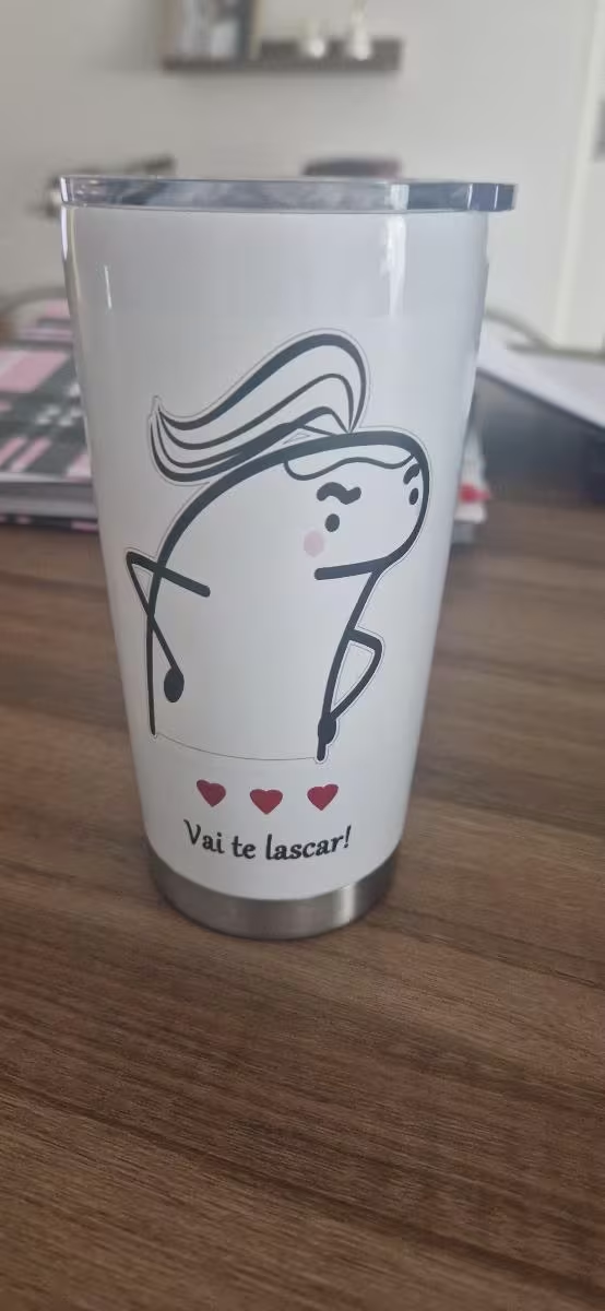 Custom white tumbler with cartoon character and personalized cheeky message Vai te lascar
